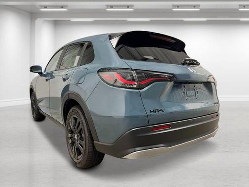 Misty Green Pearl 2027 Honda HR-V Sport