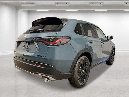 Misty Green Pearl 2027 Honda HR-V Sport