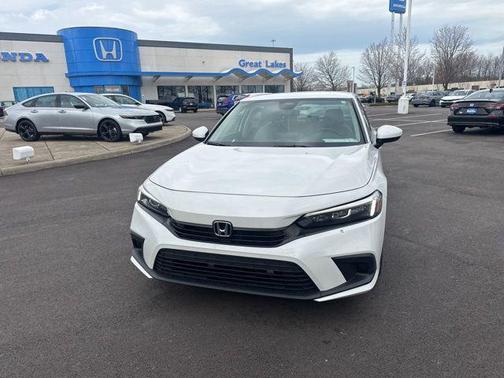 Platinum White Pearl 2024 Honda Civic LX
