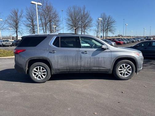 2018 Chevrolet Traverse LT Cloth