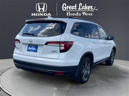 2022 Honda Pilot AWD Sport