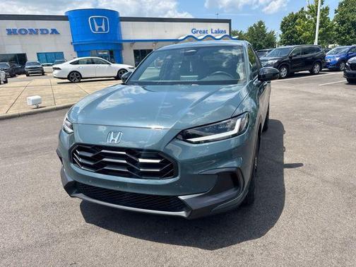 Nordic Forest Pearl 2025 Honda HR-V AWD Sport