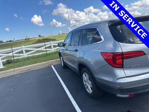 2016 Honda Pilot LX