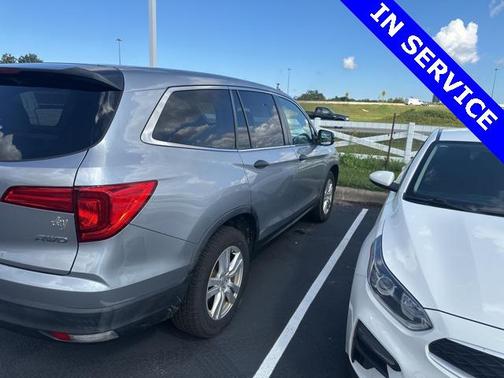 2016 Honda Pilot LX