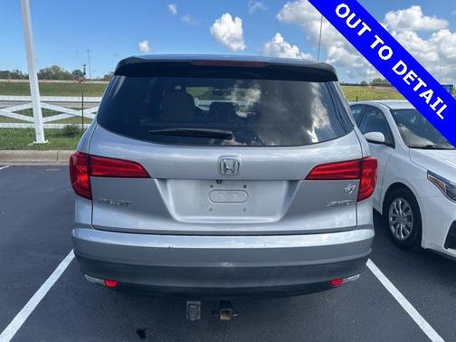 2016 Honda Pilot LX