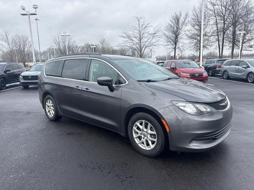 2020 Chrysler Voyager LXI