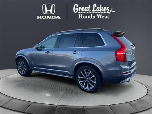 2019 Volvo XC90 T5 Momentum