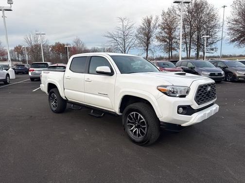 2022 Toyota Tacoma TRD Sport