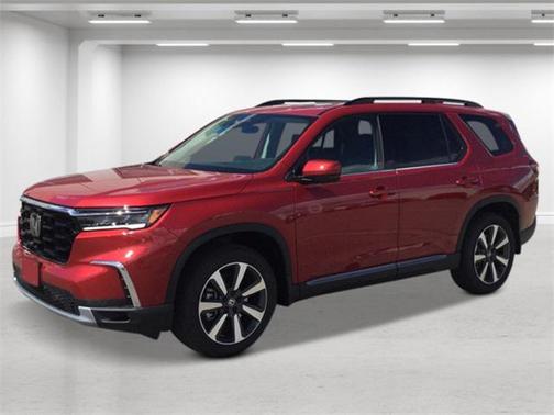 2025 Honda Pilot Touring 8-Passenger