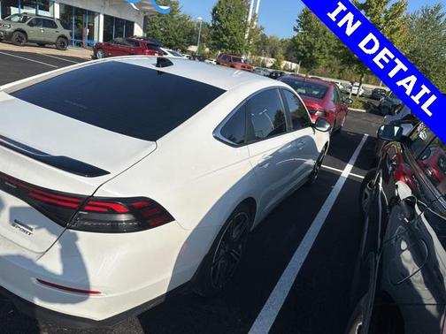 2023 Honda Accord Hybrid Base