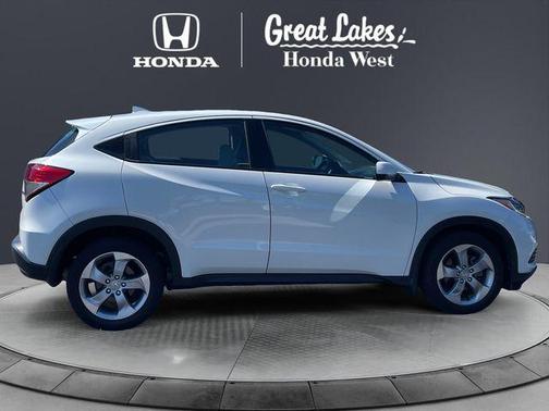 Platinum White Pearl 2020 Honda HR-V LX