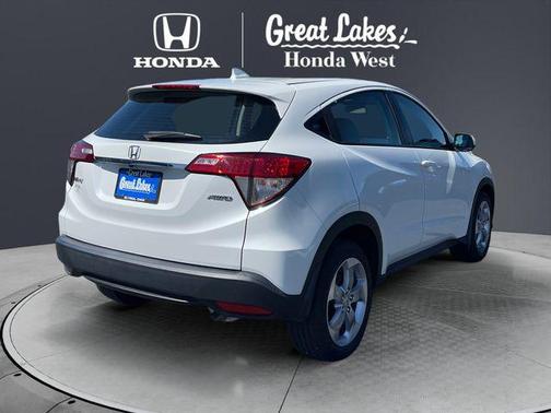 Platinum White Pearl 2020 Honda HR-V LX