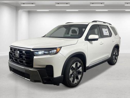 Platinum White Pearl 2026 Honda Pilot Elite