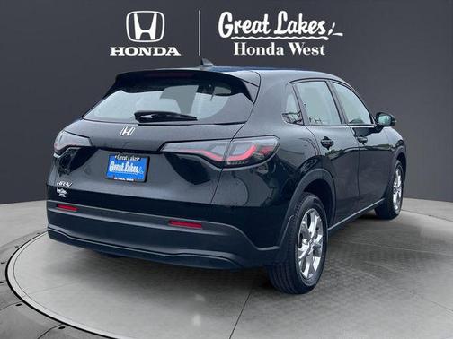 Crystal Black Pearl 2023 Honda HR-V LX