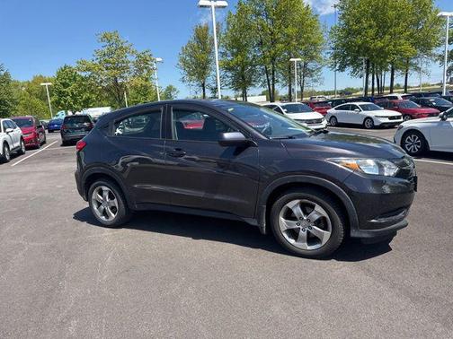 Mulberry Metallic 2017 Honda HR-V LX