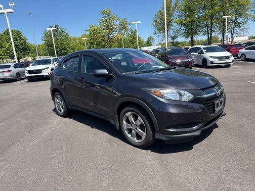 Mulberry Metallic 2017 Honda HR-V LX