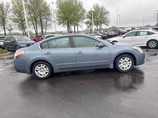 Ocean Gray Metallic 2010 Nissan Altima 2.5 S