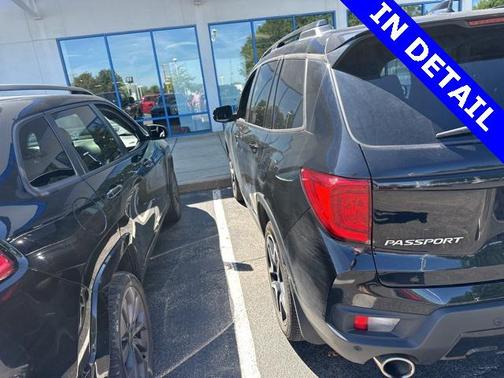 2023 Honda Passport AWD Elite