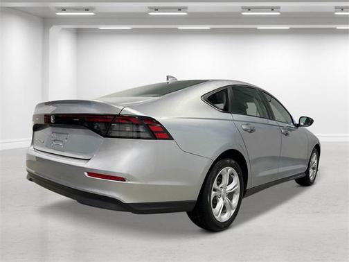 2025 Honda Accord LX 1.5T