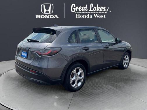 Modern Steel Metallic 2024 Honda HR-V LX