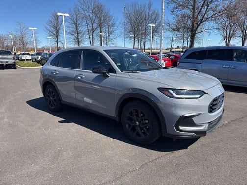 Urban Gray Pearl 2024 Honda HR-V Sport