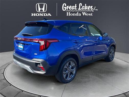 2024 Kia Seltos LX