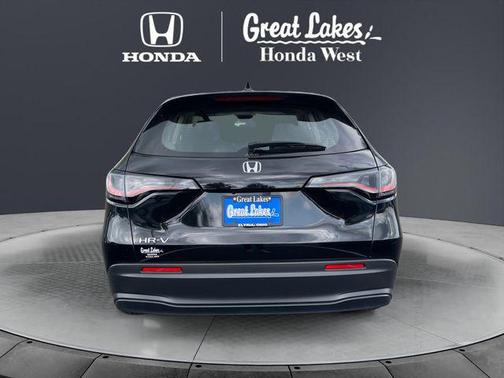 Crystal Black Pearl 2025 Honda HR-V LX