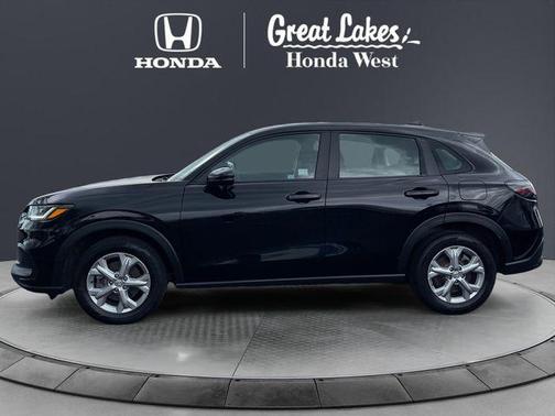 Crystal Black Pearl 2025 Honda HR-V LX