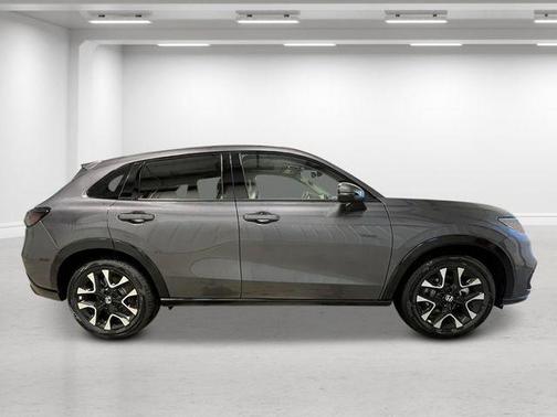 Modern Steel Metallic 2027 Honda HR-V EX-L