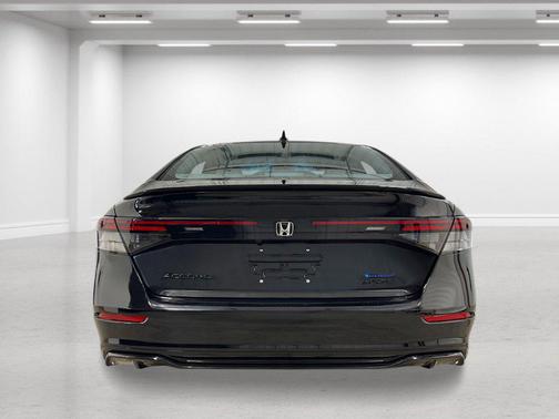 Crystal Black Pearl 2026 Honda Accord Hybrid Sport-L