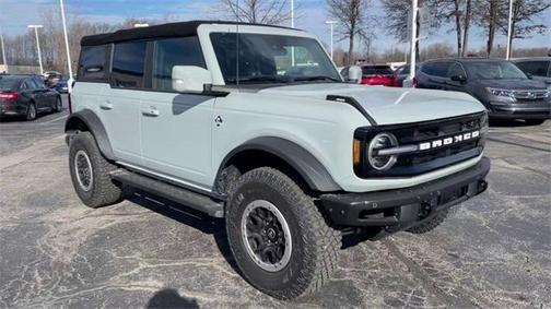 Photo 2 of 24 of 2022 Ford Bronco Outer Banks Advanced