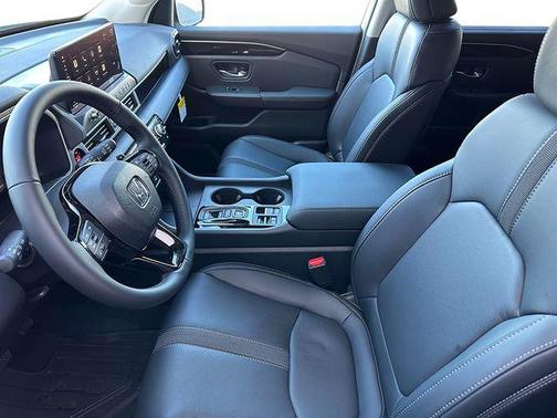 Crystal Black Pearl 2026 Honda Passport AWD RTL