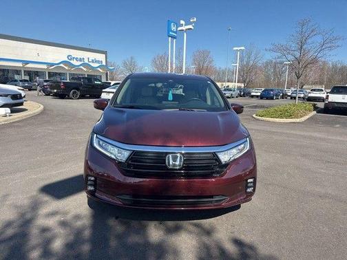 Deep Scarlet Pearl 2021 Honda Odyssey Elite