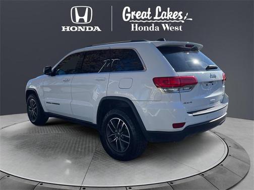 2019 Jeep Grand Cherokee Laredo