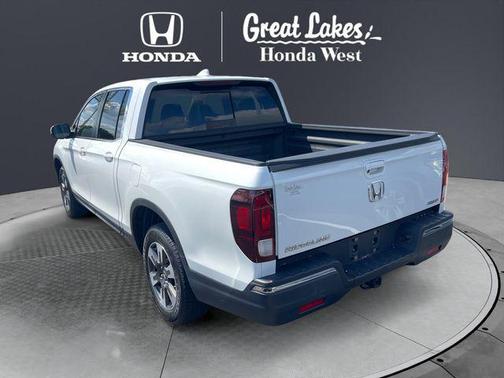Platinum White Pearl 2019 Honda Ridgeline RTL