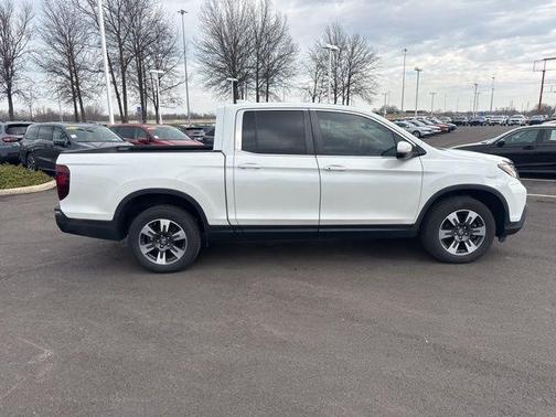 Platinum White Pearl 2019 Honda Ridgeline RTL
