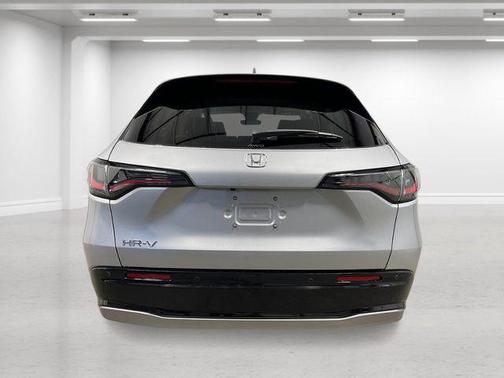 Sb 2027 Honda HR-V EX-L
