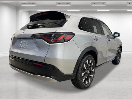 Sb 2027 Honda HR-V EX-L