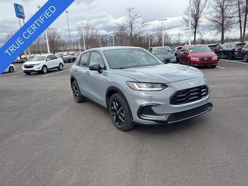 Urban Gray Pearl 2024 Honda HR-V Sport