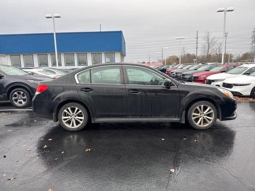 2013 Subaru Legacy Premium