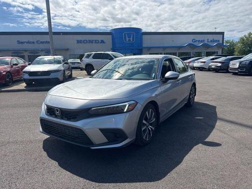 Lunar Silver Metallic 2024 Honda Civic EX-L