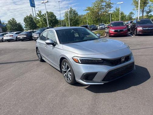 Lunar Silver Metallic 2024 Honda Civic EX-L