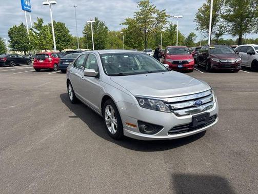 Ingot Silver Metallic 2012 Ford Fusion SE