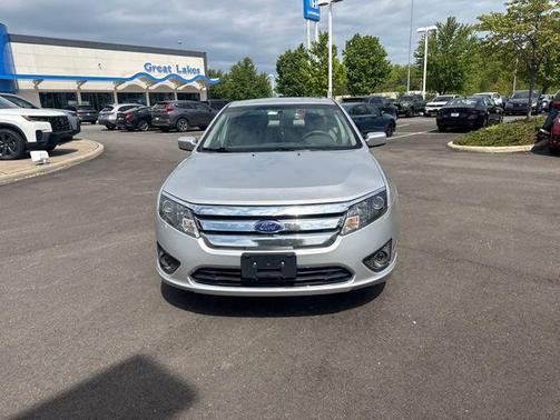 Ingot Silver Metallic 2012 Ford Fusion SE