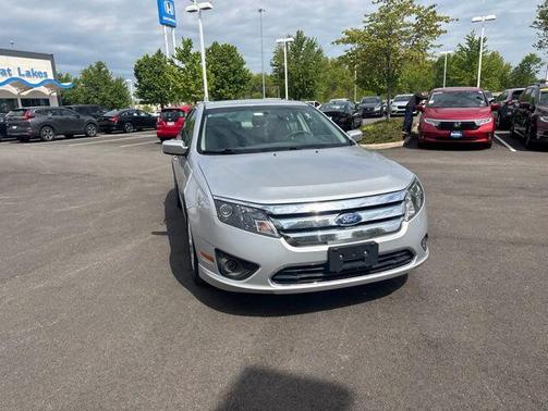 Ingot Silver Metallic 2012 Ford Fusion SE