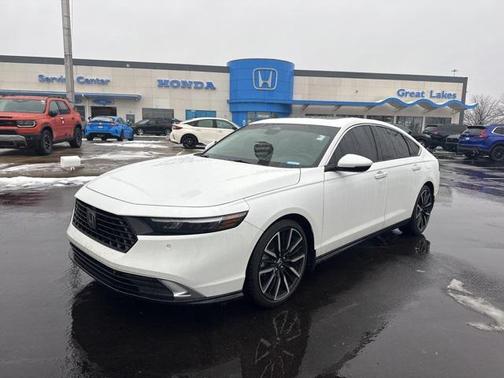 2023 Honda Accord Hybrid Touring