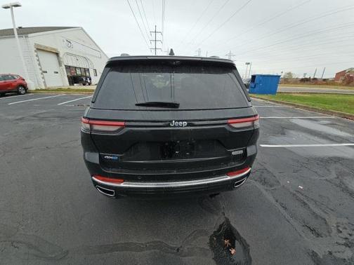 2023 Jeep Grand Cherokee 4xe Overland