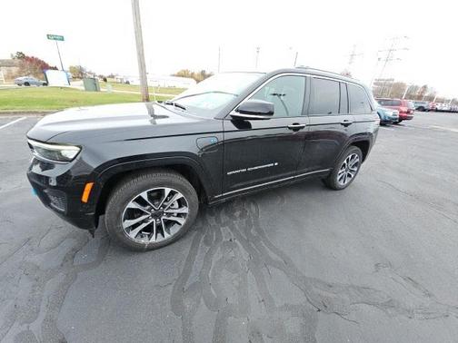 2023 Jeep Grand Cherokee 4xe Overland
