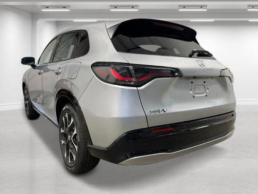 Solar Silver Metallic 2026 Honda HR-V EX-L