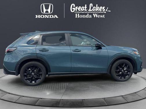 Nordic Forest Pearl 2024 Honda HR-V Sport
